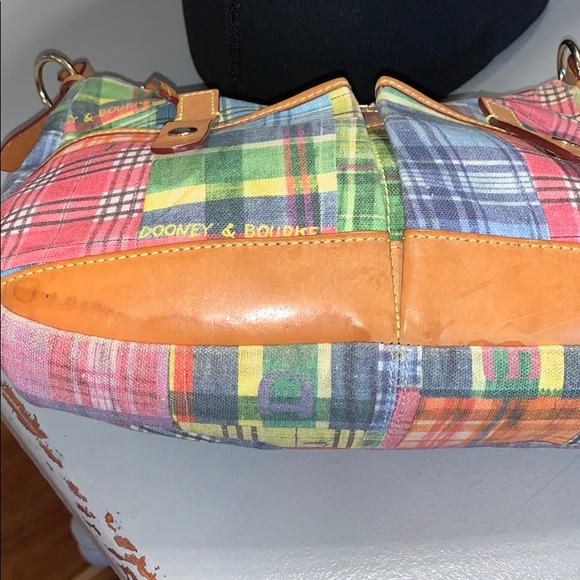 Dooney & Bourke Madras Hobo Purse EUC - Picture 3 of 10